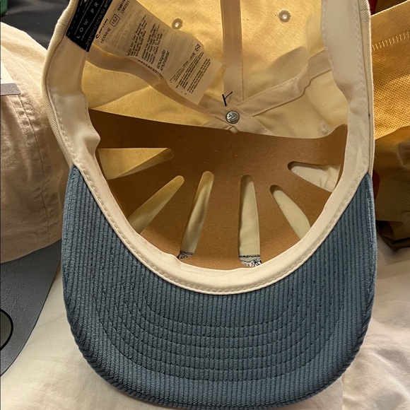 Rip Curl Cream and Blue Logo Cap - Picture 5 of 8